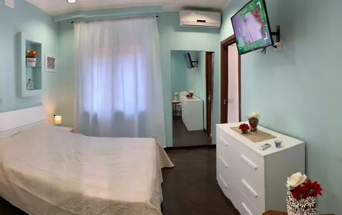 Piazza Istria Bed & Breakfast 3*